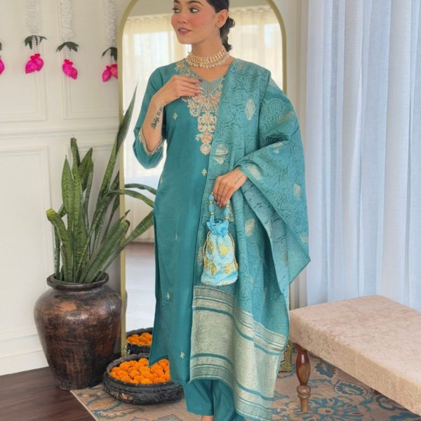 "Complete Ethnic Wear Sets with Matching Dupattas"