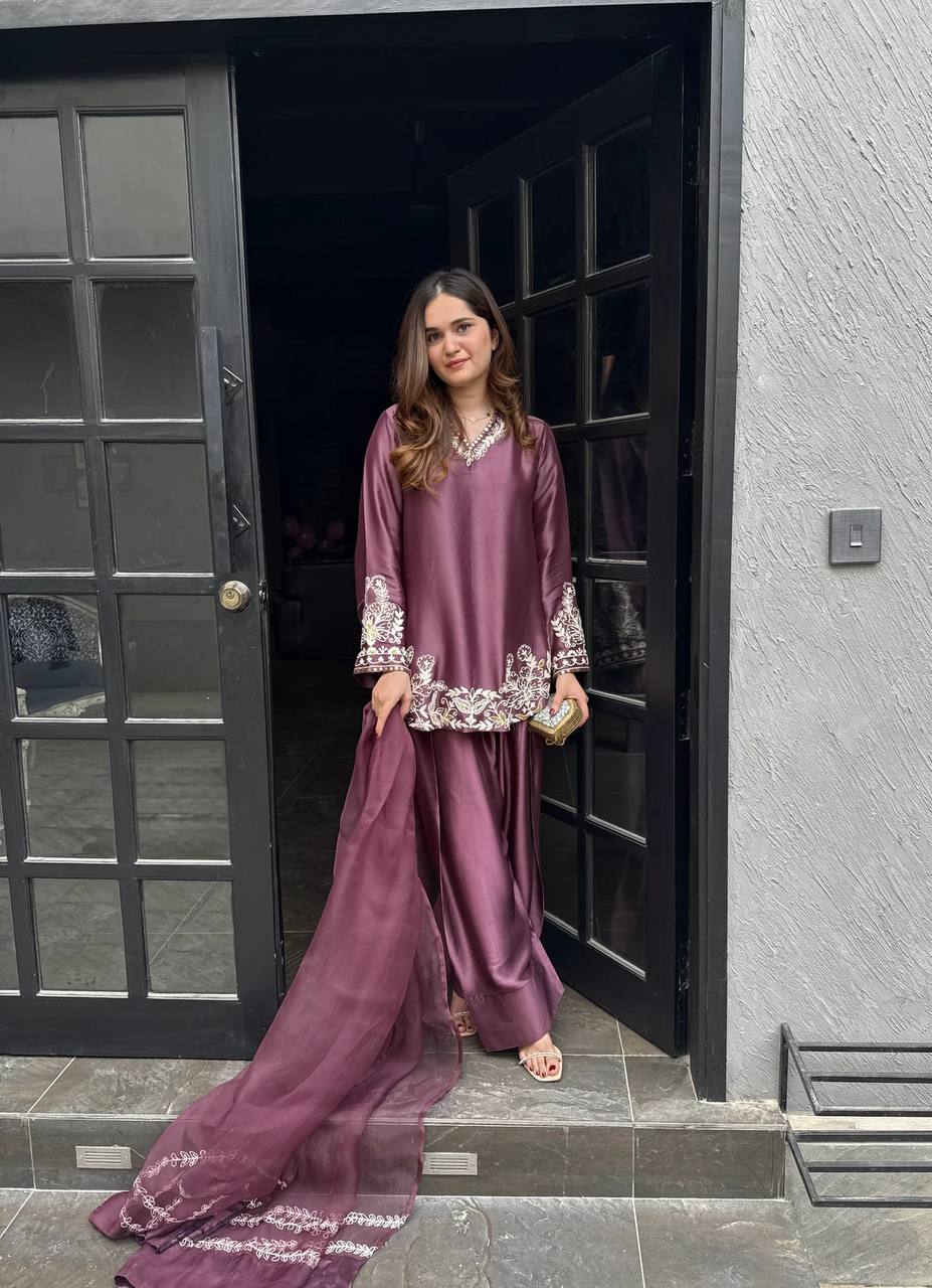 6221937402105152669_121