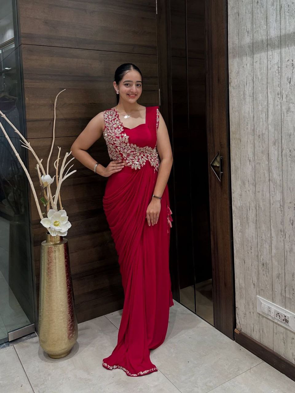 6260337381848761786_121